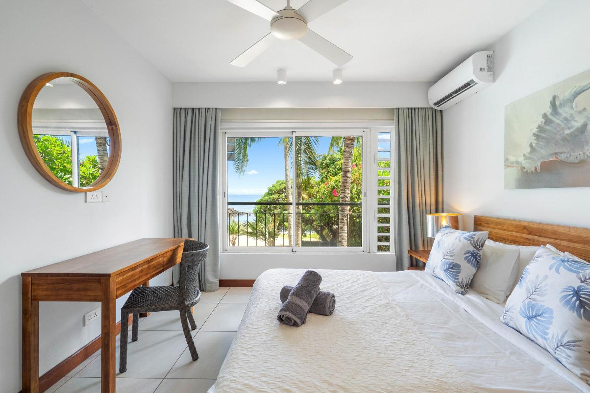 Kanope Bay - Holiday Beachfront Apartments Pointe aux Biches Exterior foto